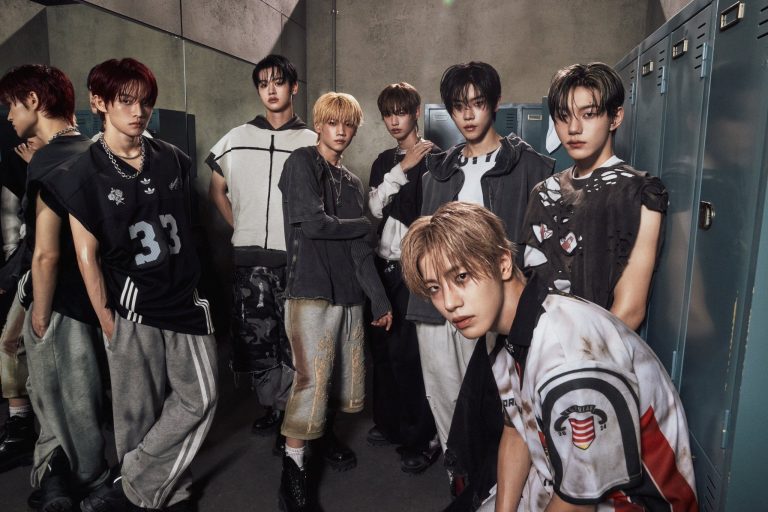 Poll: Who owned CLOSE YOUR EYES “Blackout” Era?缩略图