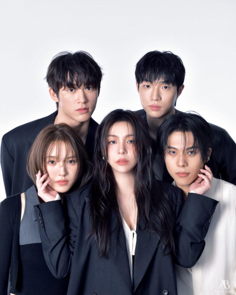 AILEE BAND Members Profile缩略图