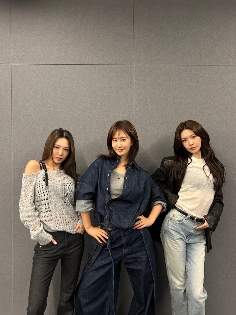 Girls’ Generation-HRS Members Profile缩略图